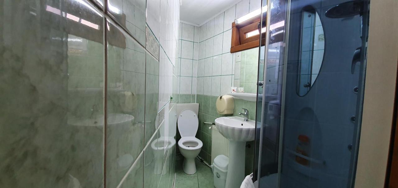 Pensiunea Orhideea Gura Humorului Exterior foto
