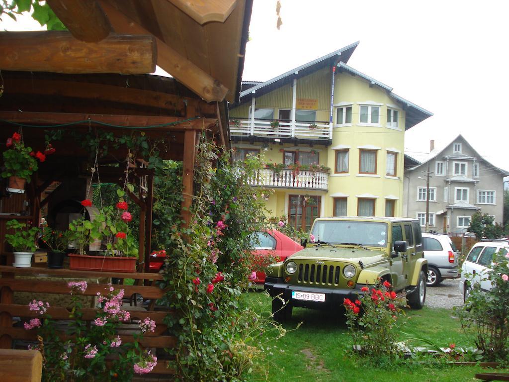 Pensiunea Orhideea Gura Humorului Exterior foto